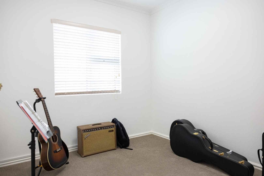3 Bedroom Property for Sale in Capri Western Cape